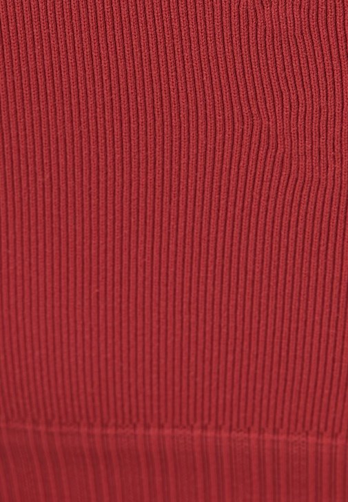 Crop ve Denim Şort Kombini