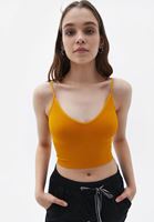 Crop Atlet ve Yumuşak Tuşeli Jogger Pantolon Kombini