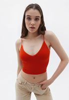 Dikişsiz Atlet ve Mom-Fit Pantolon Kombini