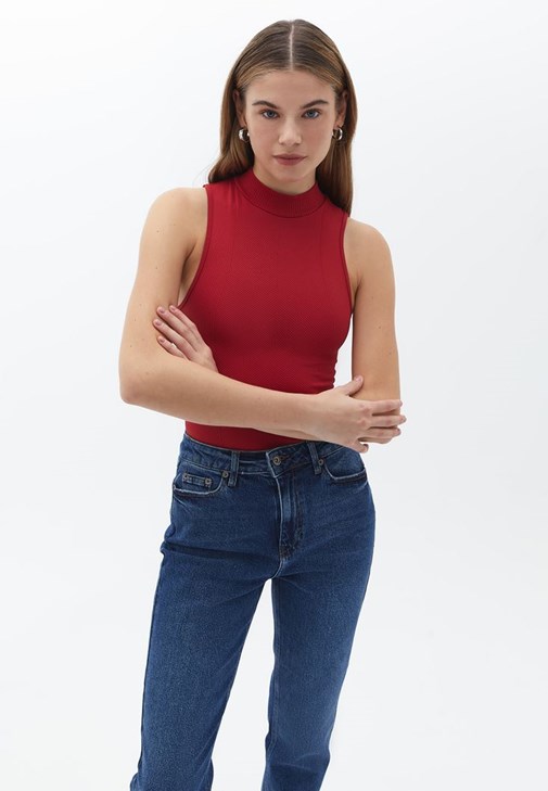 Kırmızı Dik Yaka Seamless Atlet