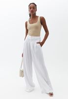 Atlet ve Wide-Leg Pantolon Kombini