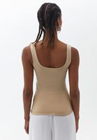 Atlet ve Wide-Leg Pantolon Kombini