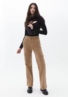 Bayan Siyah Cut-Out Detaylı Uzun Kollu Tişört