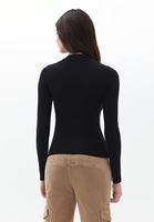 Bayan Siyah Cut-Out Detaylı Uzun Kollu Tişört