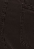 Baggy-Fit Pantolon ve Dikişsiz Crop Kombini