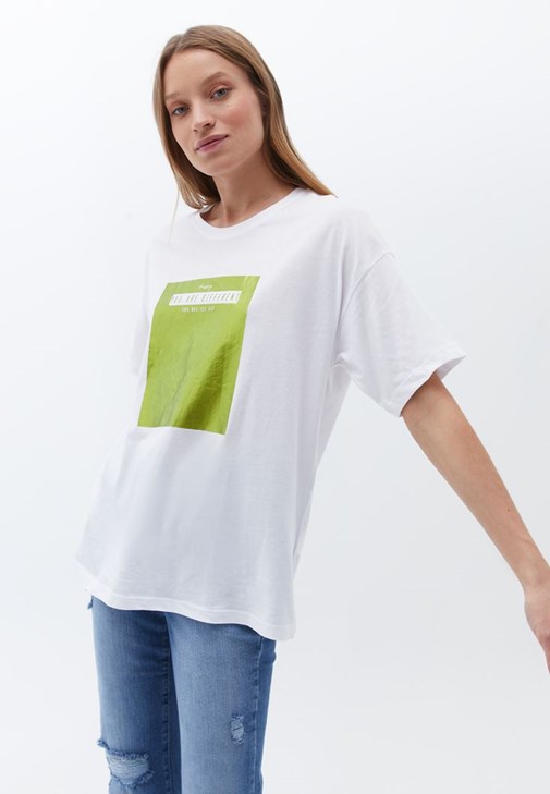 Sıfır Yaka Oversize Tişört ve  Pantolon Kombinii