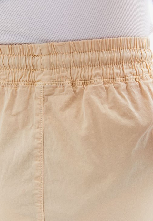 Triko Kazak ve Pamuklu Jogger Pantolon Kombini
