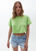 Bayan Yeşil Pamuklu Crop Tişört