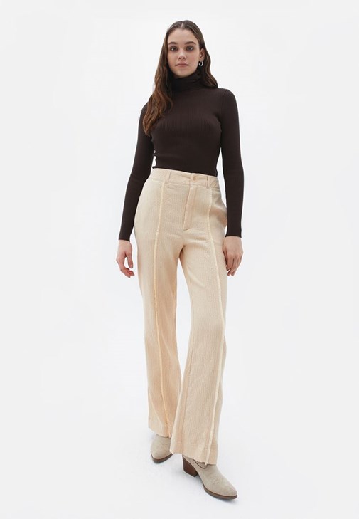 Bej Püskül Detaylı Wide-Leg Pantolon