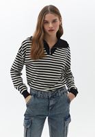 Bayan Bej Çizgili Loose-Fit Kazak