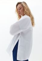 Bayan Beyaz Oversize Baskılı Gömlek