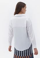 Triko Süveter ve Mom-Fit Pantolon Kombini