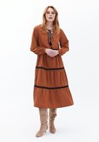Poplin Elbise ve Çizme Kombini
