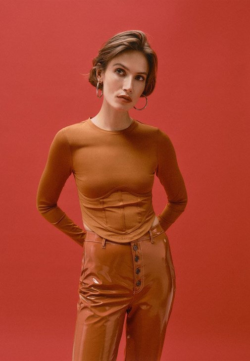 Kiremit Korse Detaylı Tişört