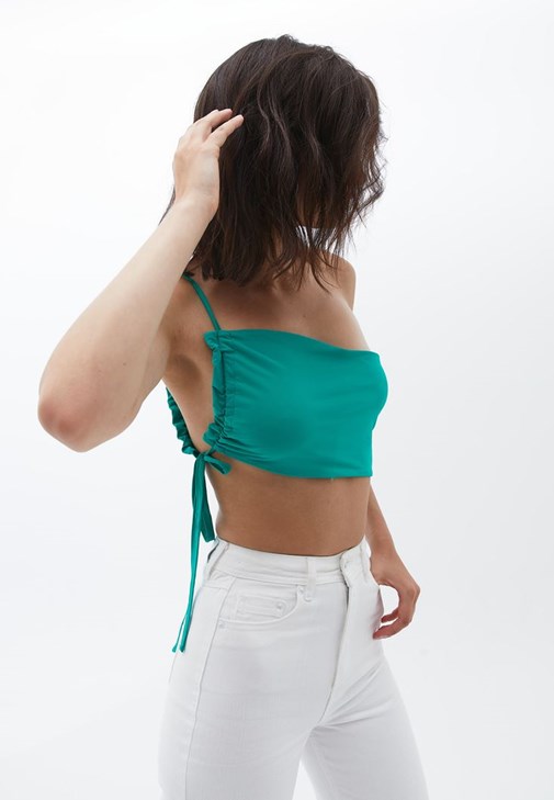 Bağlamalı Büstiyer ve Staright-Fit Pantolon Kombini