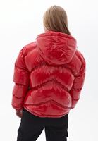 Bayan Kırmızı Kapitoneli Şişme Mont