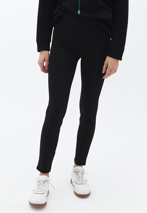 Ultra Yüksek Bel Tayt ve Kapitoneli Mont Kombini 