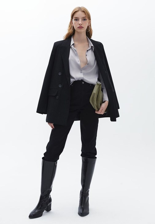 Saten Gömlek ve Pantolon Kombini