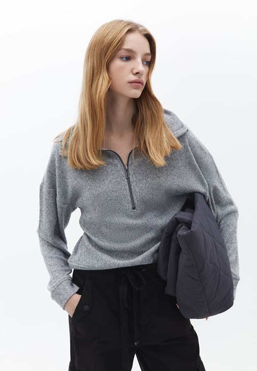 Gri Fermuarlı Dik Yaka Kazak