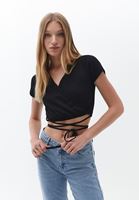 Bayan Siyah Belden Bağlamalı Crop Bluz