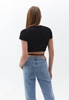 Bayan Siyah Belden Bağlamalı Crop Bluz