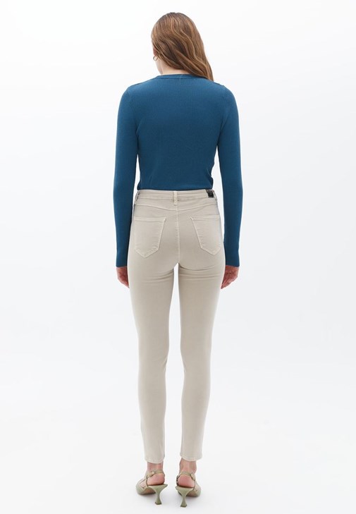 Skinny Pantolon ve Kaban Kombini