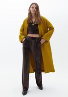 Bayan Kahverengi Cut-Out Detaylı Kadife Crop Bluz