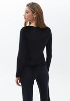 Bayan Siyah Büzgü Detaylı Kadife Bluz