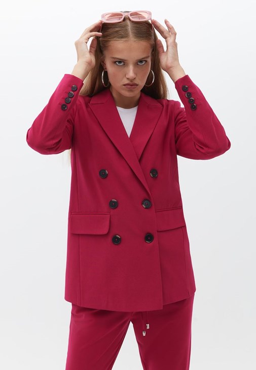 Blazer Ceket ve Carrot-Fit Pantolon Kombini