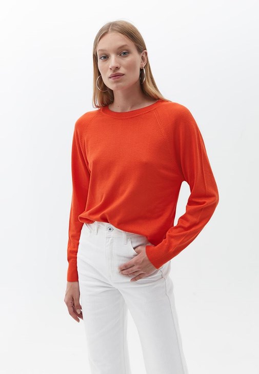 Bisiklet Yaka Kazak ve Crop Pantolon Kombini