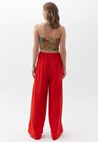 Bayan Kırmızı Yırtmaç Detaylı Wide-Leg Pantolon