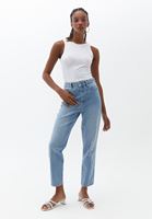 Bayan Beyaz Sırt Dekolteli Atlet