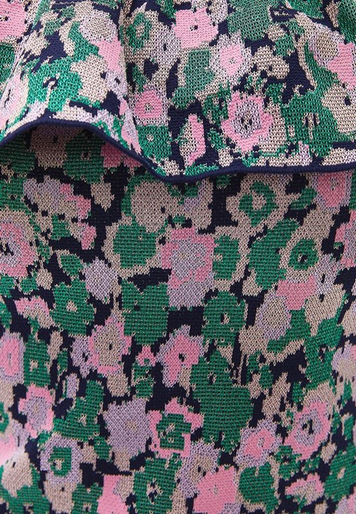 Fırfır Detaylı Jakarlı Triko ve Pantolon Kombini