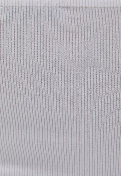 Cepli Kaban ve Denim Pantolon Kombini