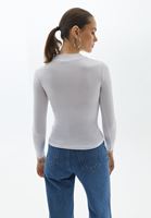 Bayan Beyaz Cut-Out Detaylı Uzun Kollu Tişört