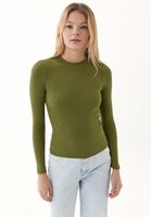 Bayan Yeşil Sıfır Yaka Uzun Kollu Tişört