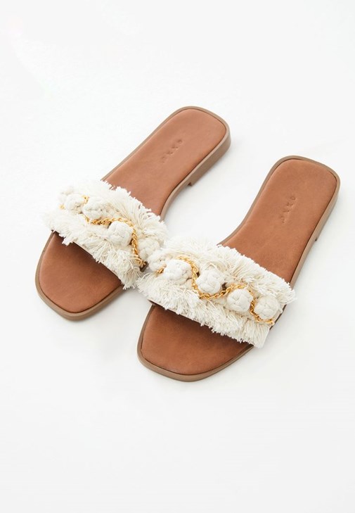 Krem Zincirli Makrome Terlik