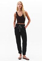 Bayan Siyah Yumuşak Dokulu Jogger Pantolon ( TENCEL™ )