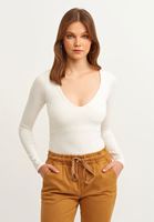 Bayan Krem Pamuklu Uzun Kollu Tişört