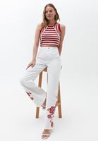 Bayan Beyaz Paçası Desenli Wide-Leg Pantolon