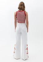 Bayan Beyaz Paçası Desenli Wide-Leg Pantolon