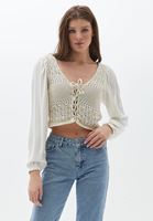 Bayan Krem Örgü Detaylı Crop Triko