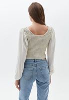 Bayan Krem Örgü Detaylı Crop Triko