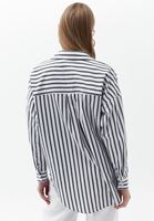 Bayan Çok Renkli Çizgili Oversize Gömlek