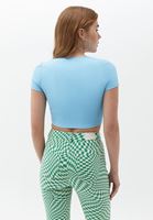 Crop Bluz ve Straight-Fit Pantolon Kombini