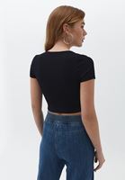 Bayan Siyah Bağlama Detaylı Crop Bluz