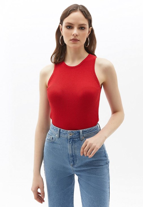 Kırmızı Sıfır Yaka Triko Atlet