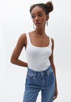 Bayan Beyaz Kare Yaka Triko Atlet