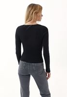 Bayan Siyah Çıtçıtlı Kare Yaka Tişört