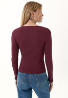 Bayan Bordo Çıtçıtlı Kare Yaka Tişört